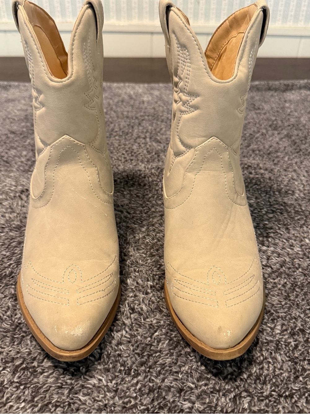 Soda Cream Western Ankle Booties